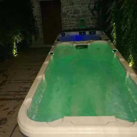 Holiday Dany - With Jacuzzi Gracisce